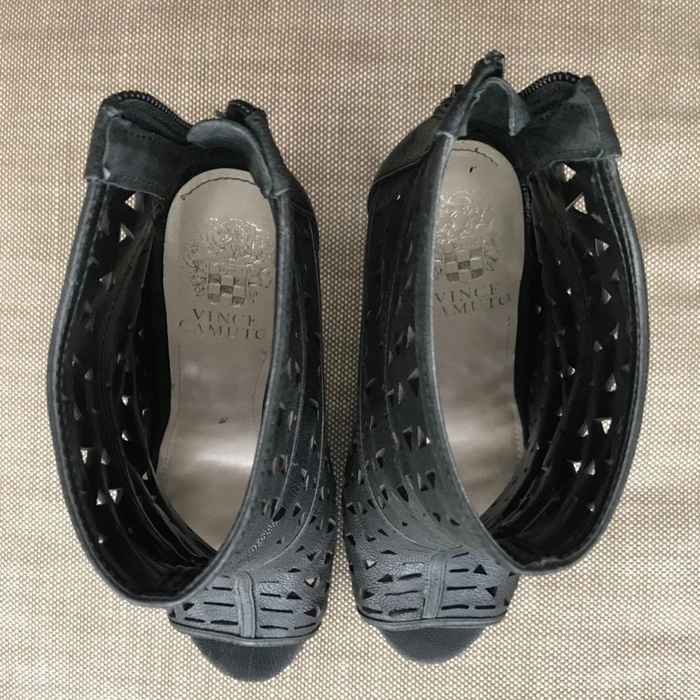 Vince Camuto Laser Cut Stiletto Heel - Picture 6 of 8